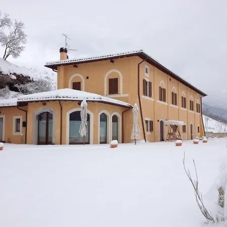 Il Casale San Martino 3* Nórcia