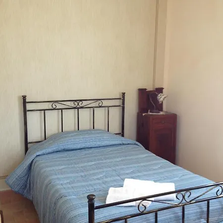 伊尔卡萨莱圣马蒂诺乡村民宿 3* 诺尔恰