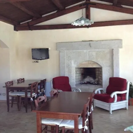 伊尔卡萨莱圣马蒂诺乡村民宿 3* 诺尔恰