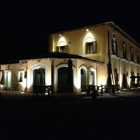 伊尔卡萨莱圣马蒂诺乡村民宿 3*